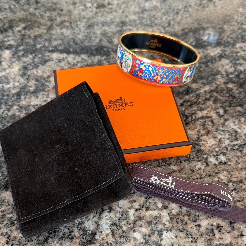 Hermes Feux D’artifice Vintage Enamel Bangle - Picture 2 of 13